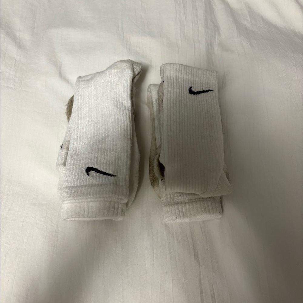 Nike White Athletic Crew Socks